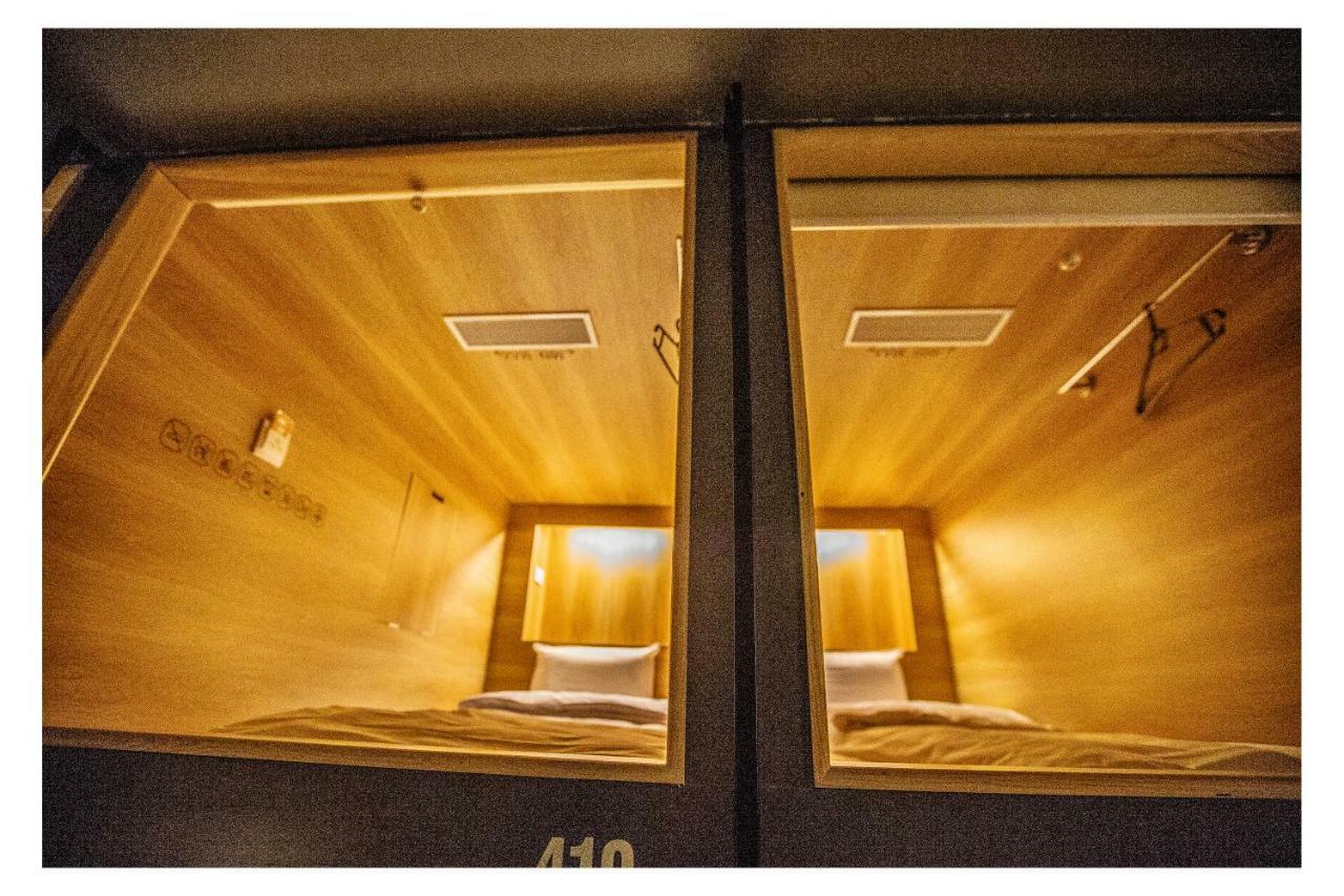 Khan Hoang Capsule Hotel (Adults Only) Hanoi Exterior foto